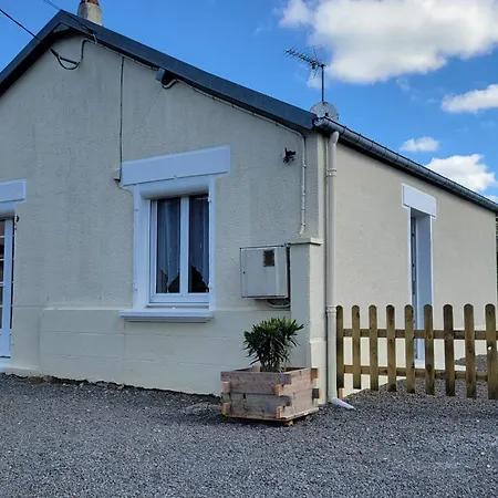Semesterbostad Maison Proche De Granville Longueville (Manche)